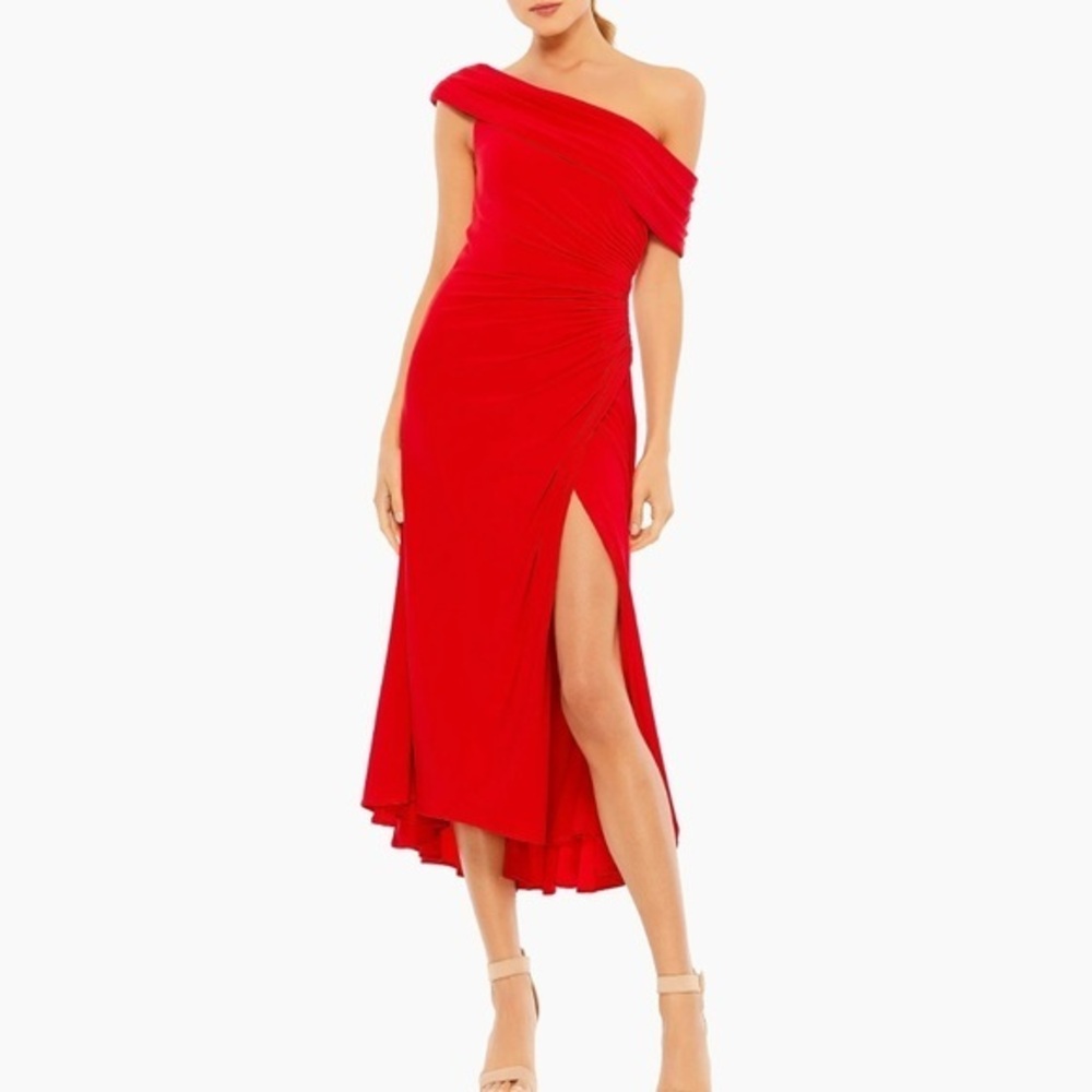 Red Ieena for Mac Duggal Ruched Crepe Off-The-Shoulder Midi-Dress size 4
